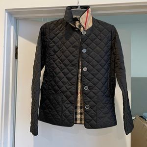 Black kids size 12Y unisex Burberry jacket